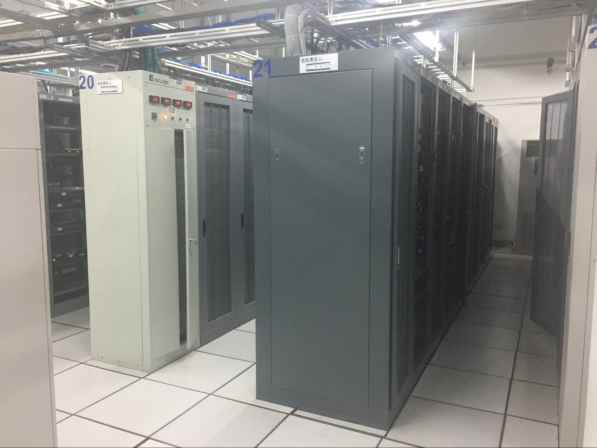 吃鸡游戏如何选择香港VPS提升网络体验