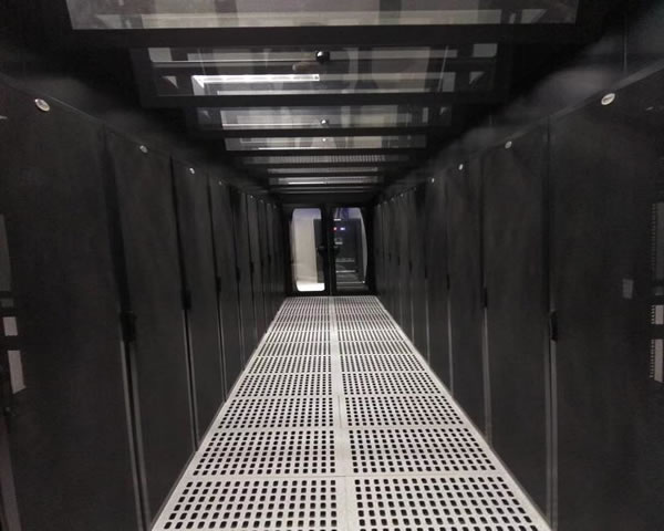 美国站群服务器稳定性是否值得信赖