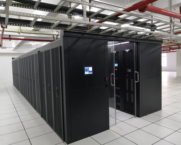 美国托管服务器的费用分析与选择指南