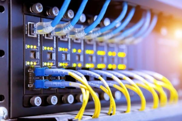 香港定位服务器的优势与实际应用情况