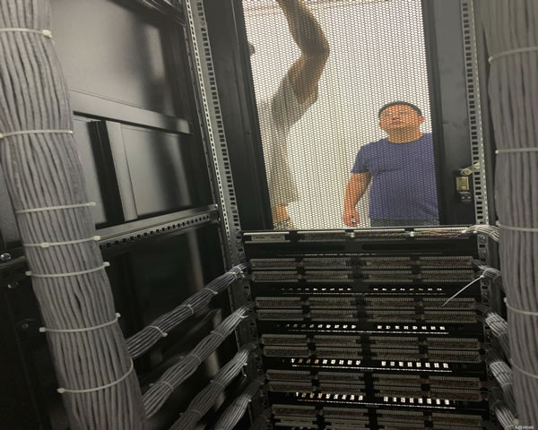 探讨香港CN2美国VPS的优势与应用场景